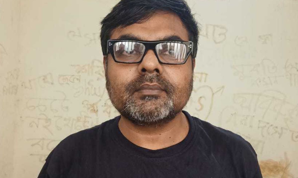 ভারতে পালাতে গিয়ে সাবেক এমপি শিখরের ভাই হিসাম গ্রেফতার